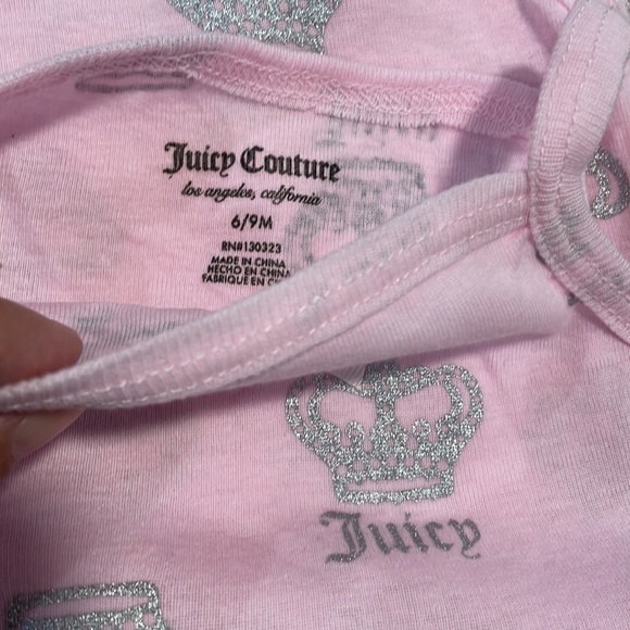 3 pack Juicy Couture onesies - Picture 5 of 15